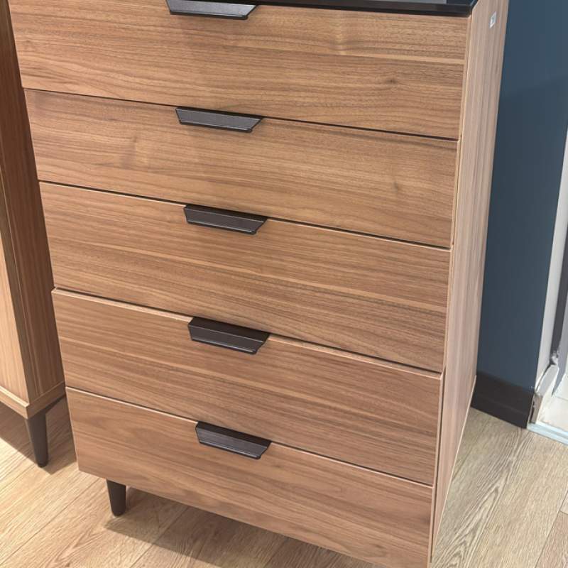 İstikbal Mary Şifonyer (Teşhir)