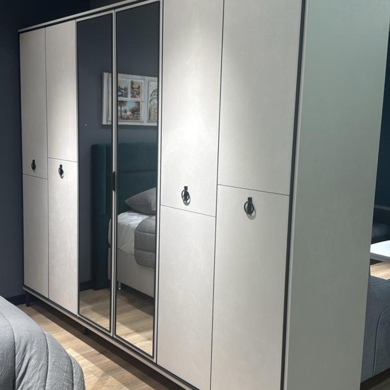 İstikbal Vista 6 Kapaklı Dolap (Teşhir)